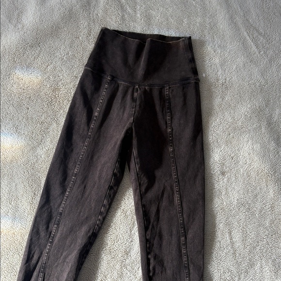 Aerie OFFLINE 7/8 High‑Rise Leggings – XS Short | Brown Denim Wash Activewear - Picture 3 of 7